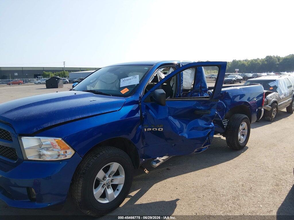 1C6RR7FG2JS246801 2018 RAM 1500 photo no. 6
