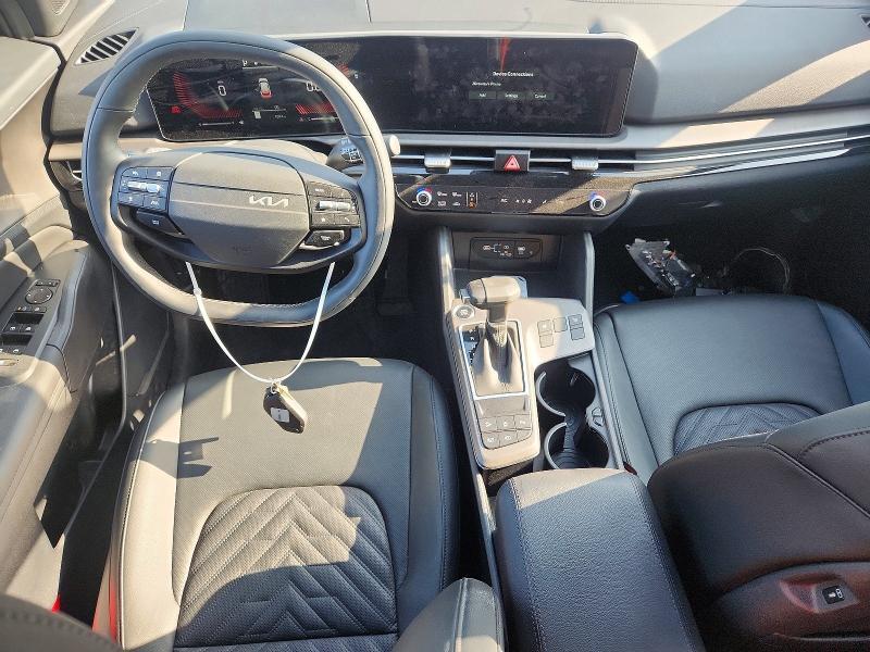 2026 KIA SPORTAGE X LINE — Фото 8 из 14