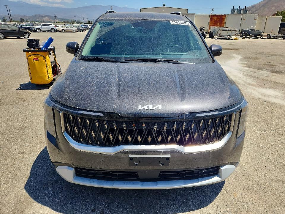 KNDNC5KA7T6098705 2026 KIA CARNIVAL photo no. 5