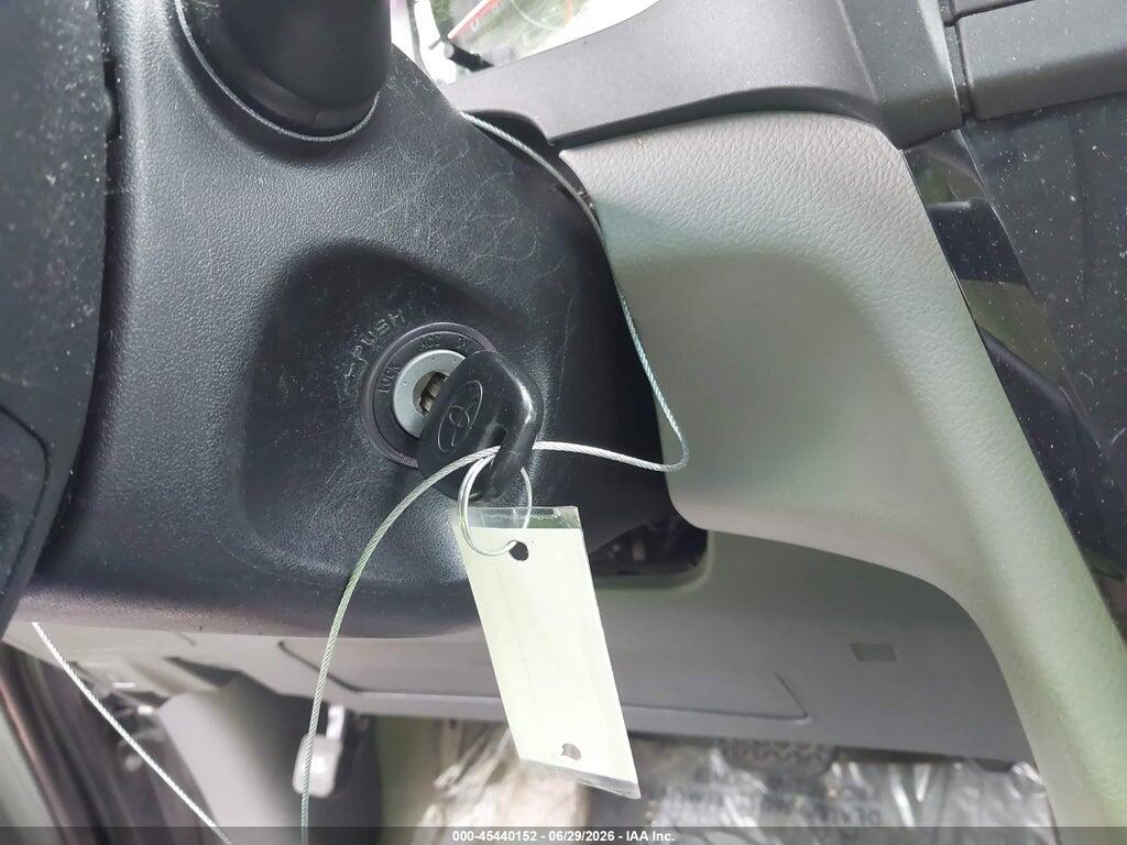 5TDKK3DC1GS715255 2016 TOYOTA SIENNA photo no. 11