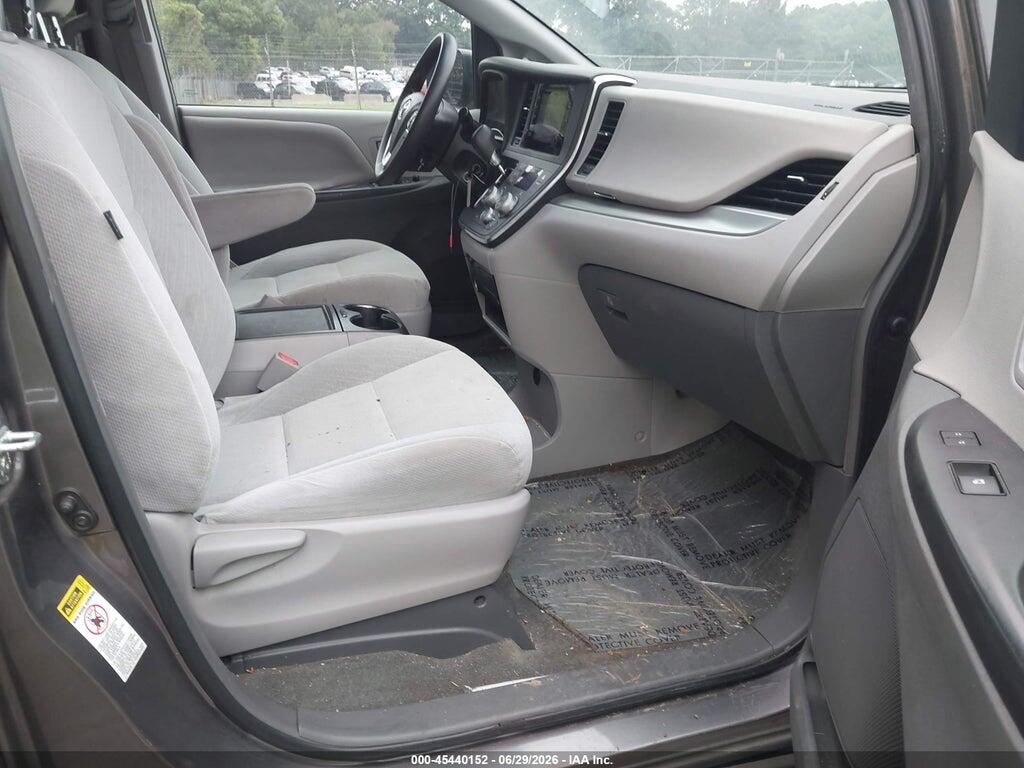 5TDKK3DC1GS715255 2016 TOYOTA SIENNA photo no. 5
