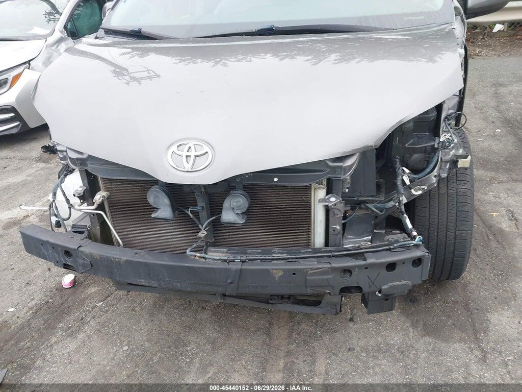 5TDKK3DC1GS715255 2016 TOYOTA SIENNA photo no. 6