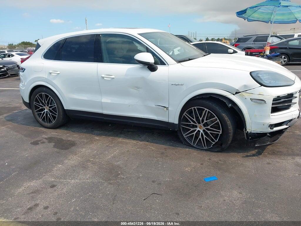 WP1AE2AY5RDA29584 2024 PORSCHE CAYENNE E-HYBRID photo no. 6