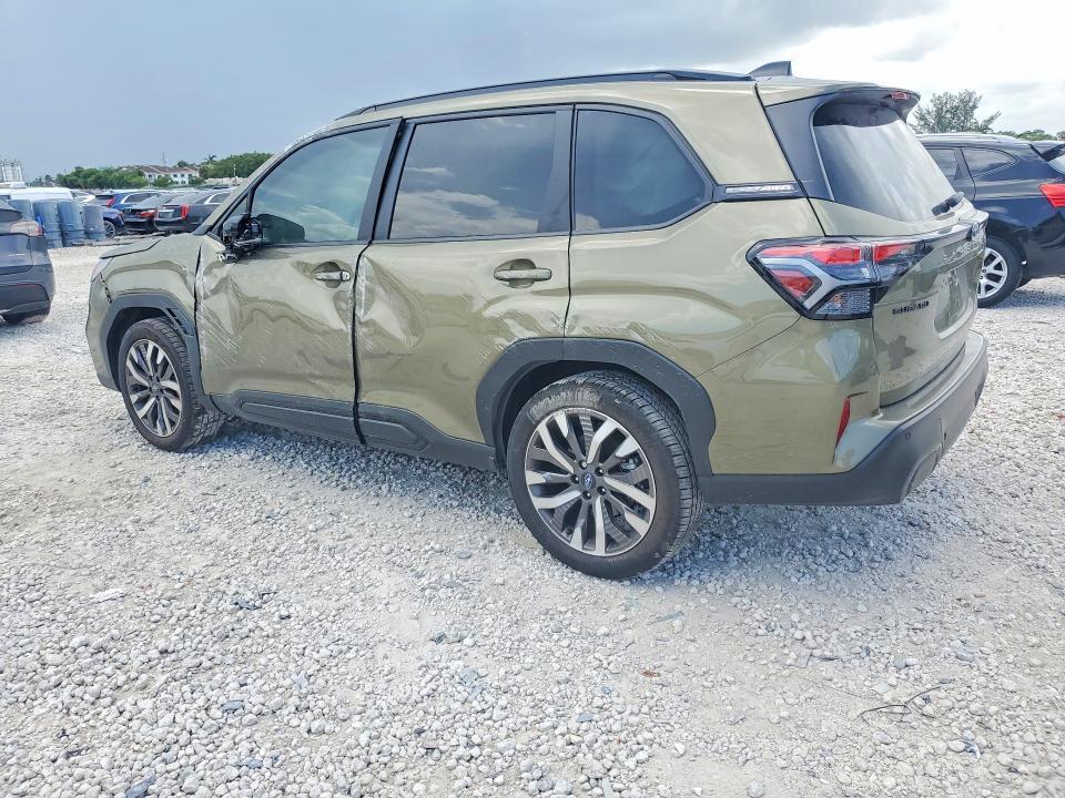 2026 SUBARU FORESTER TOURING — Фото 2 из 12