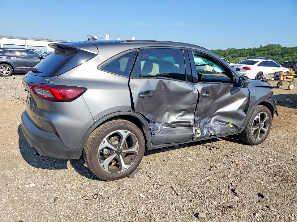1FMCU9NA2SUA70047 2025 FORD ESCAPE photo no. 3