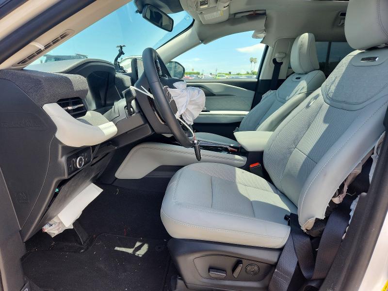 2025 FORD EXPLORER — Фото 7 из 13