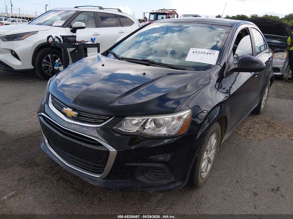 1G1JD5SH3J4122122 2018 CHEVROLET SONIC photo no. 2