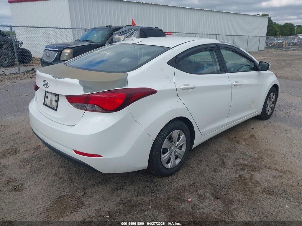 5NPDH4AE1GH784455 2016 HYUNDAI ELANTRA photo no. 4