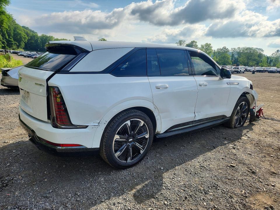 2025 CADILLAC ESCALADE IQ SPORT-2 — Фото 3 из 14