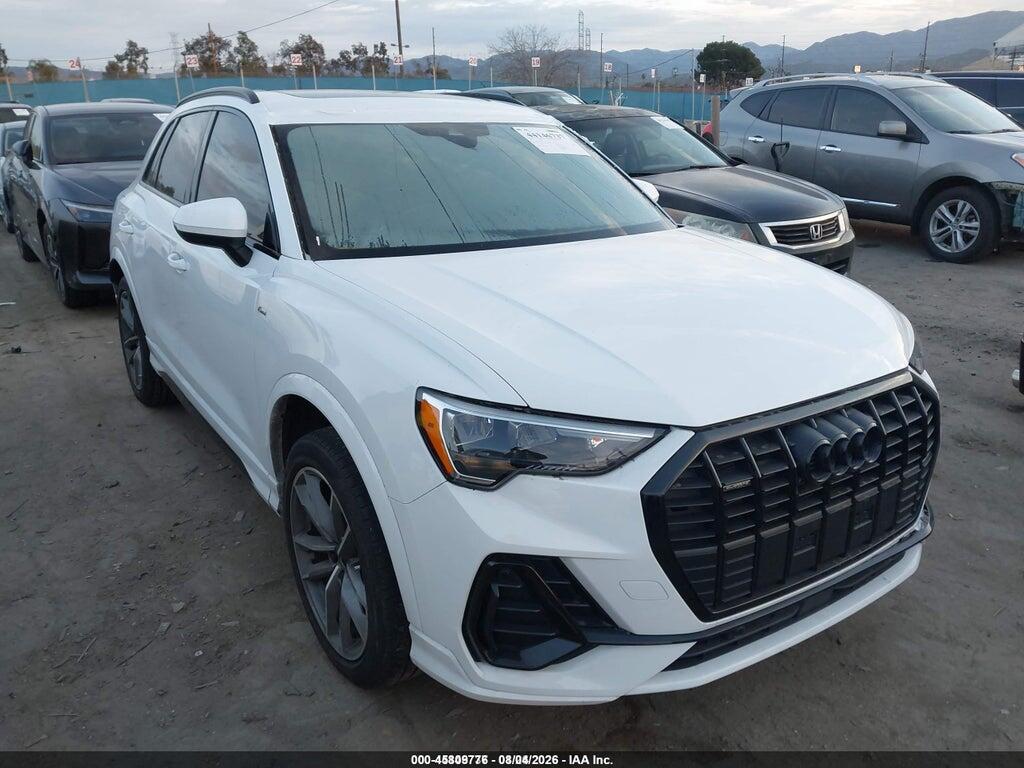 WA1DECF34N1137914 2022 AUDI Q3 photo no. 1