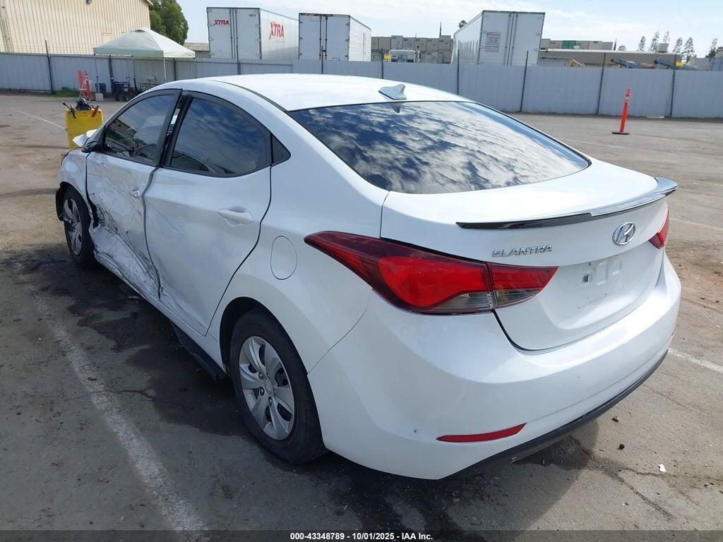 5NPDH4AEXGH687836 2016 HYUNDAI ELANTRA photo no. 3