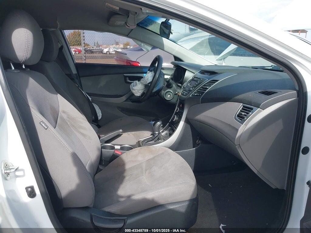 5NPDH4AEXGH687836 2016 HYUNDAI ELANTRA photo no. 5