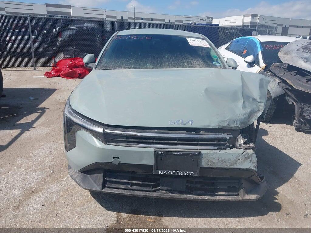 3KPFT4DE3SE108752 2025 KIA K4 photo no. 12