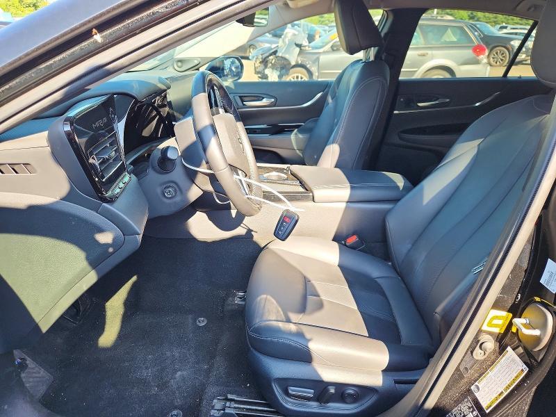 2022 TOYOTA MIRAI XLE — Фото 7 из 12