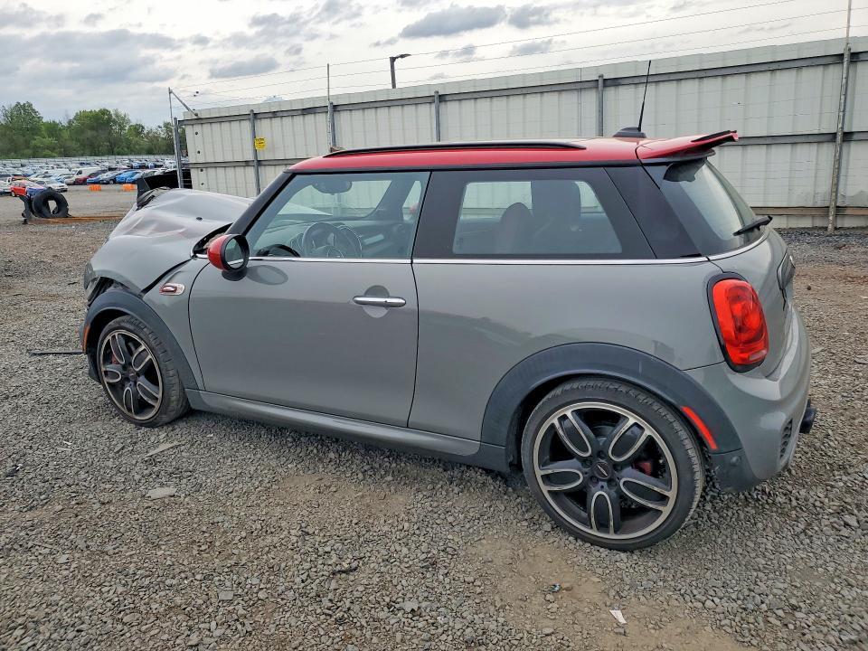 2016 MINI COOPER JOHN COOPER WORKS — Фото 2 из 12
