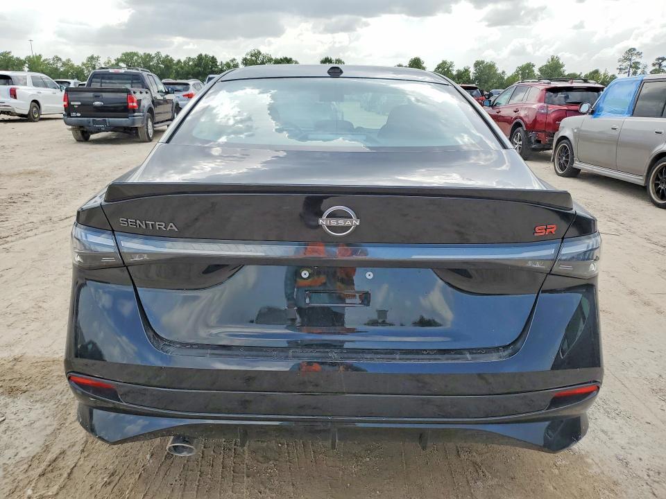 2026 NISSAN SENTRA SR — Фото 6 из 12