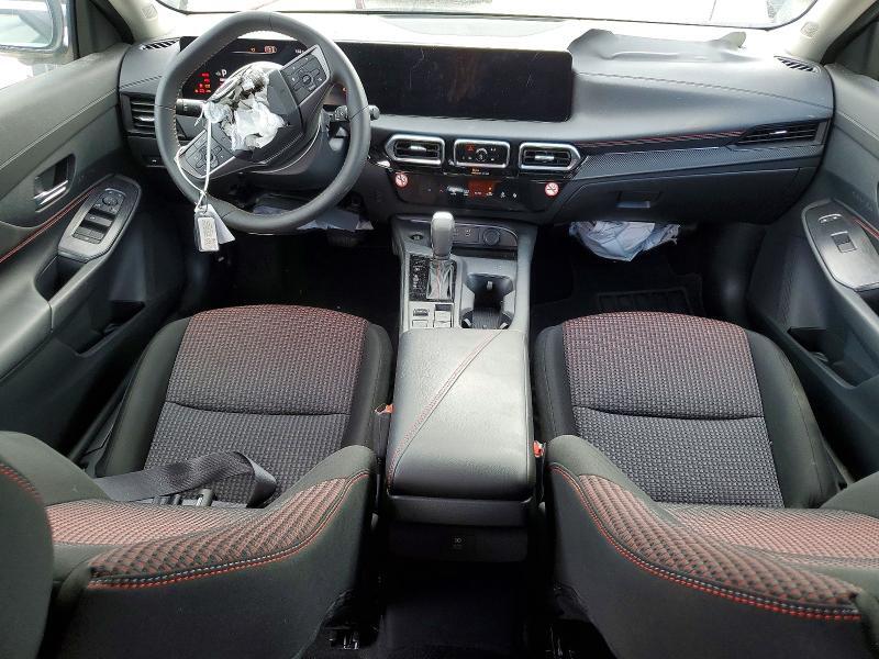 2026 NISSAN SENTRA SR — Фото 8 из 12