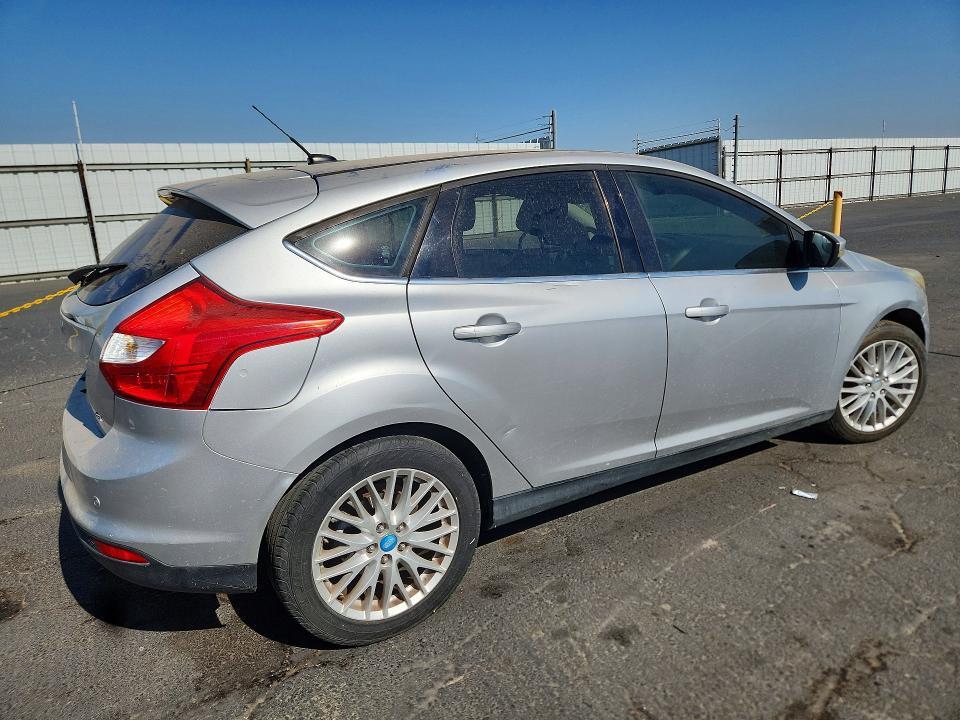 2012 FORD FOCUS SEL — Фото 3 из 12