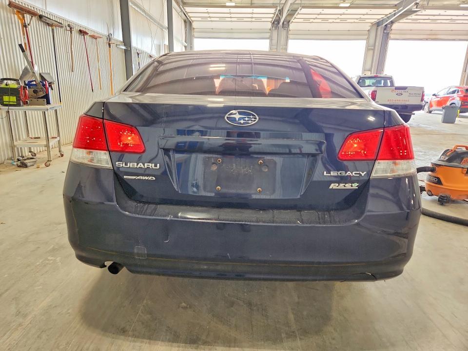 2012 SUBARU LEGACY 2.5I — Фото 6 из 12