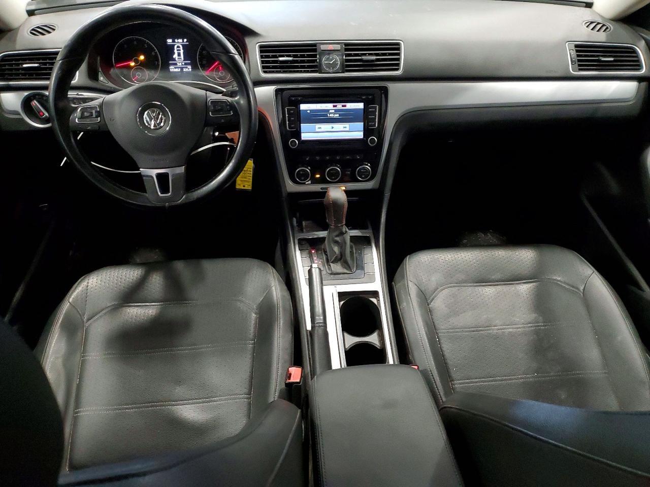 2012 VOLKSWAGEN PASSAT — Фото 8 из 12