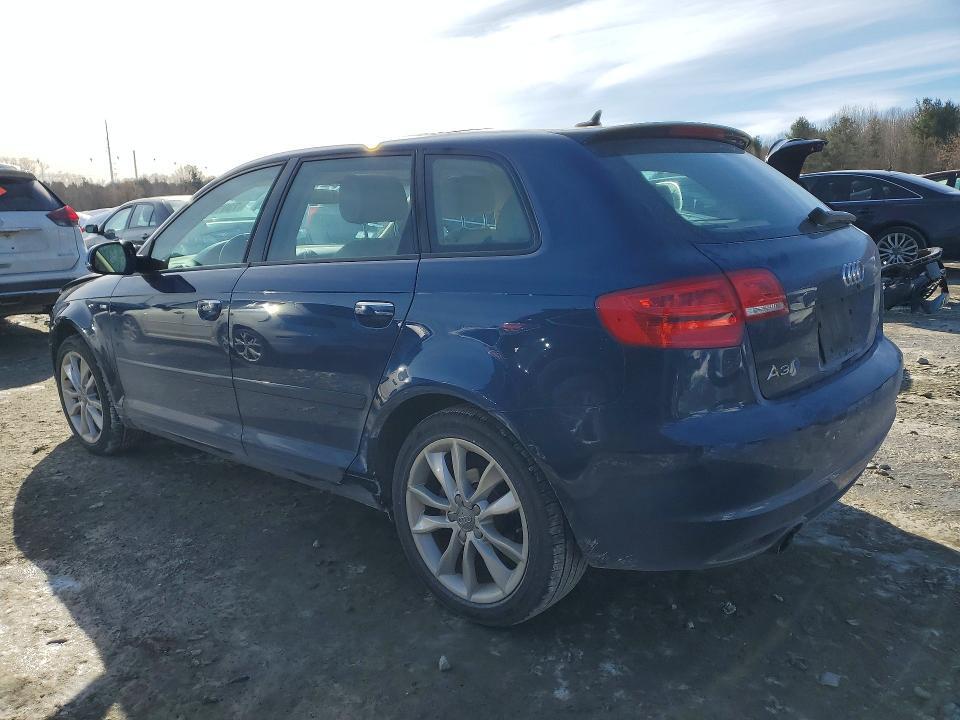 2012 AUDI A3 PREMIUM — Фото 2 из 12