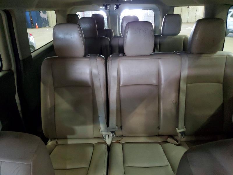 2012 NISSAN NV 3500 HD S — Фото 10 из 13