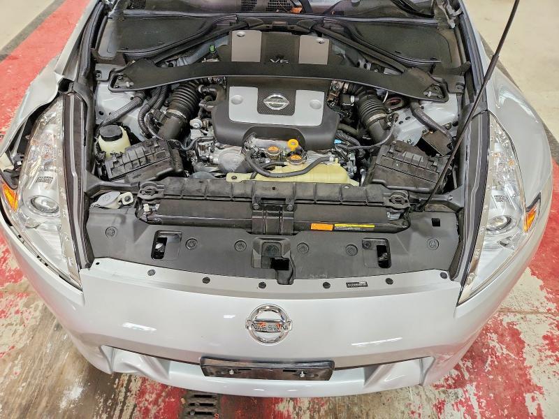 2012 NISSAN 370Z BASE — Фото 11 из 12