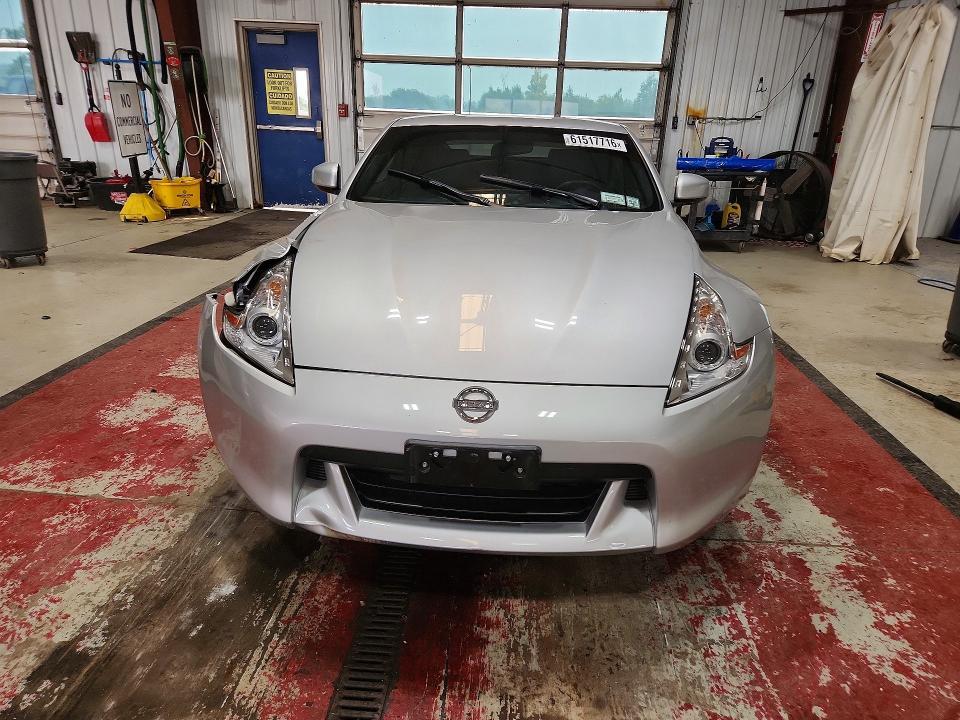 2012 NISSAN 370Z BASE — Фото 5 из 12