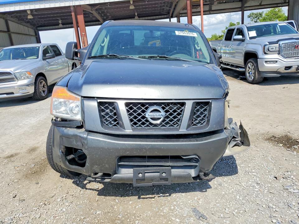 2012 NISSAN TITAN SV — Фото 5 из 12