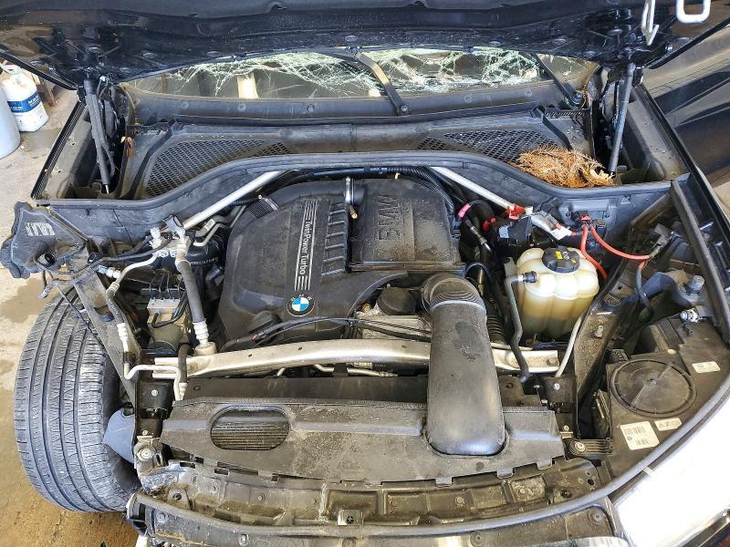 5UXKR0C53JL075909 2018 BMW X5 photo no. 12