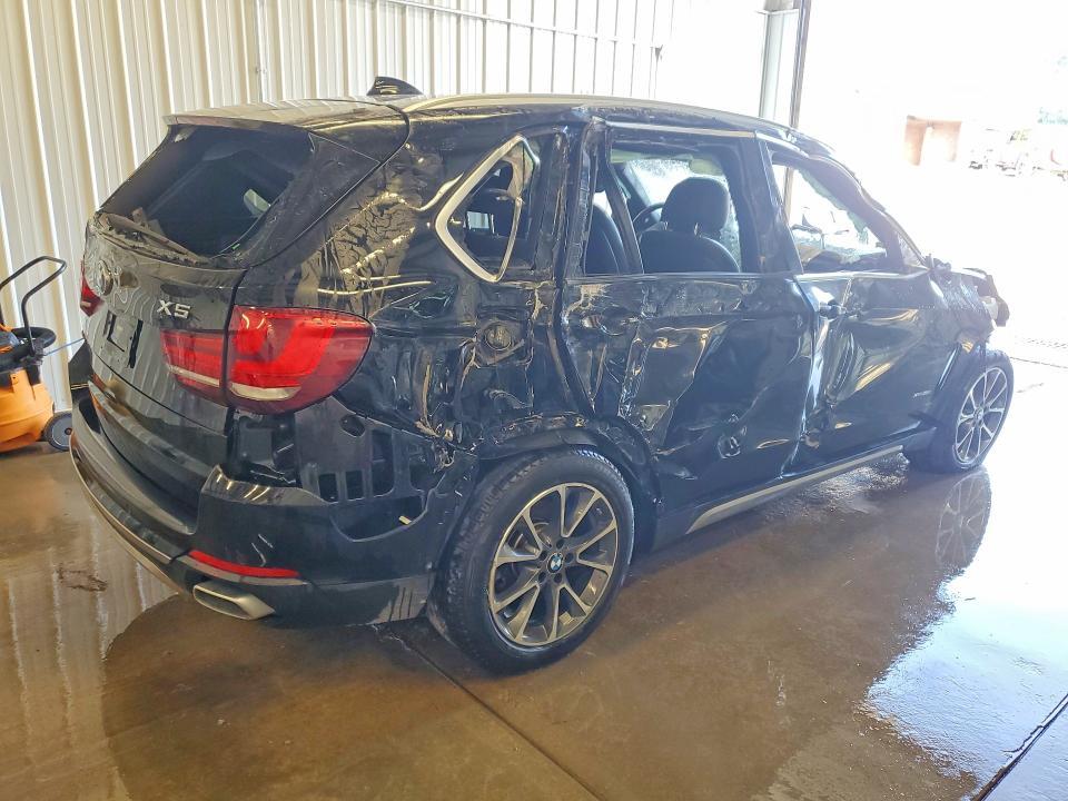 5UXKR0C53JL075909 2018 BMW X5 photo no. 3