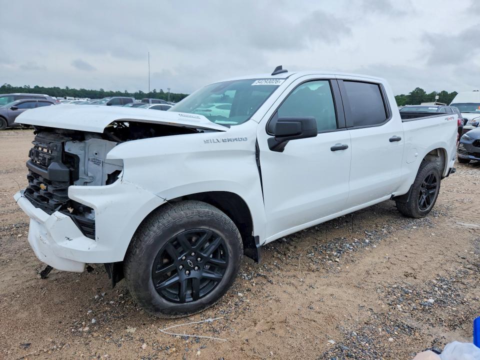2025 CHEVROLET SILVERADO K1500 CUSTOM