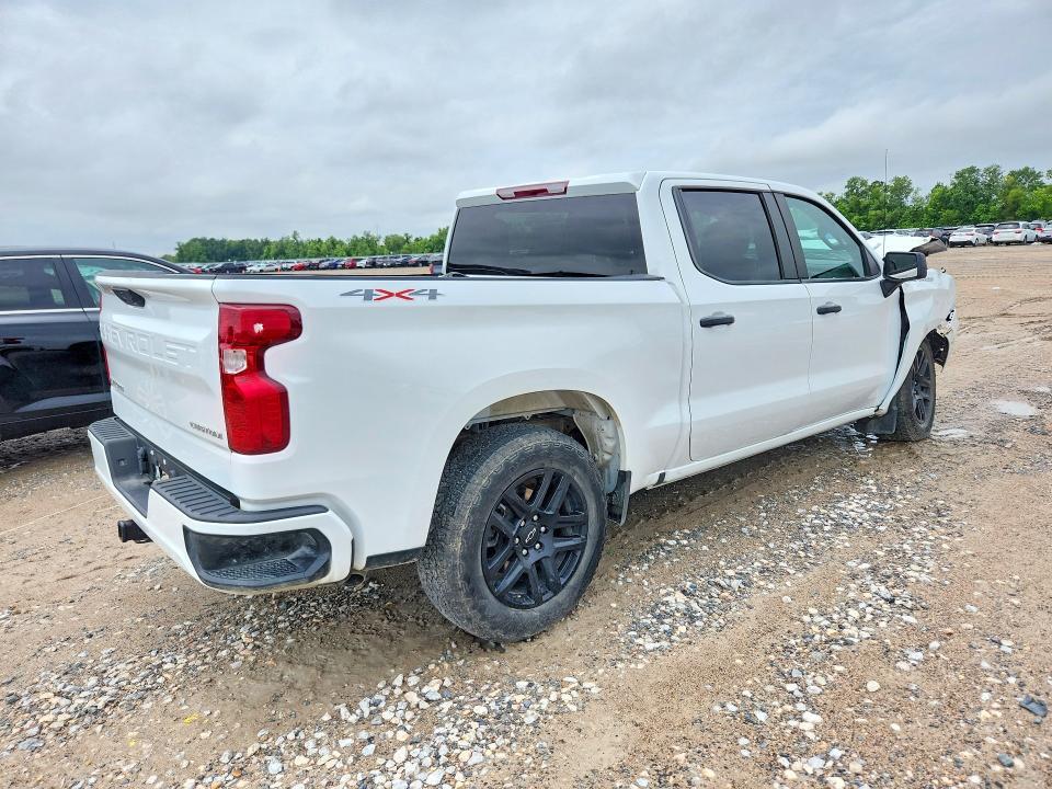 2025 CHEVROLET SILVERADO K1500 CUSTOM — Фото 3 из 12