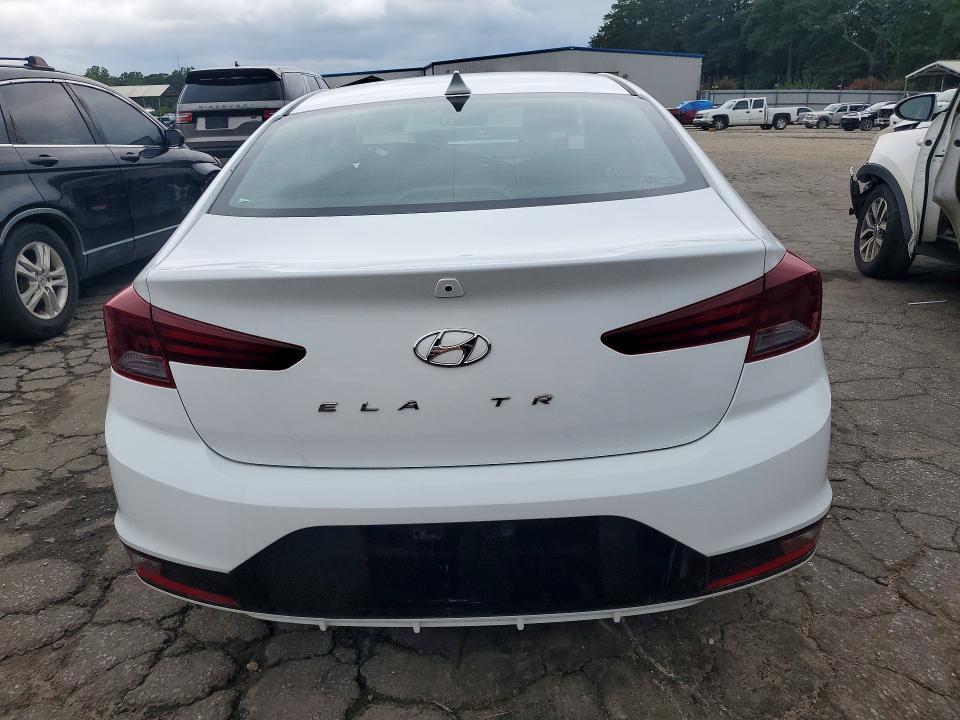 2020 HYUNDAI ELANTRA SEL — Фото 6 из 12