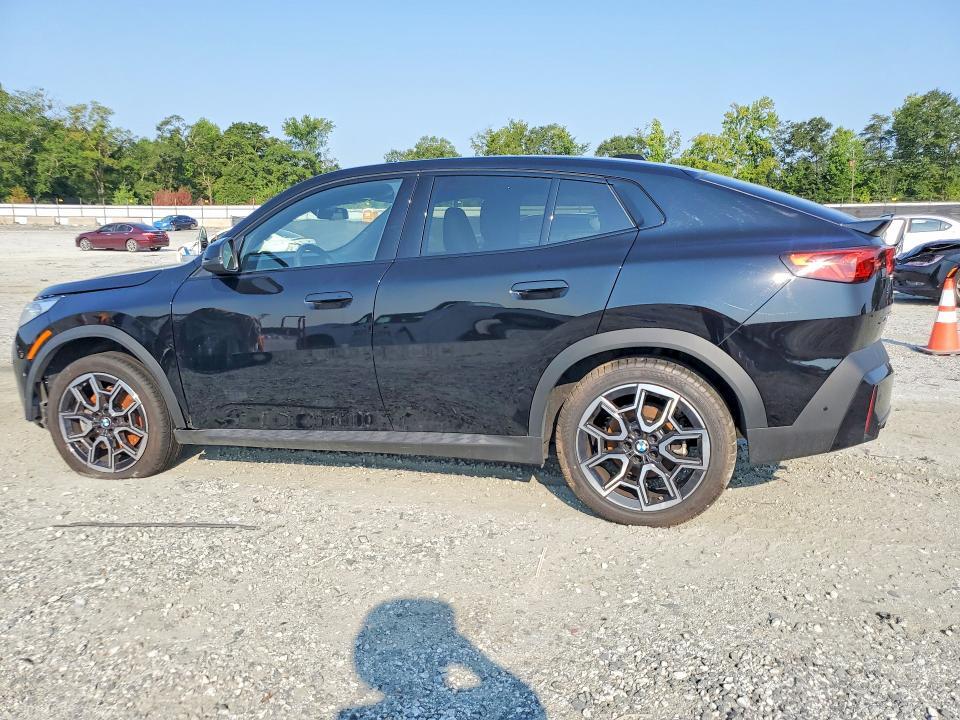 2026 BMW X2 XDRIVE28I — Фото 2 из 13