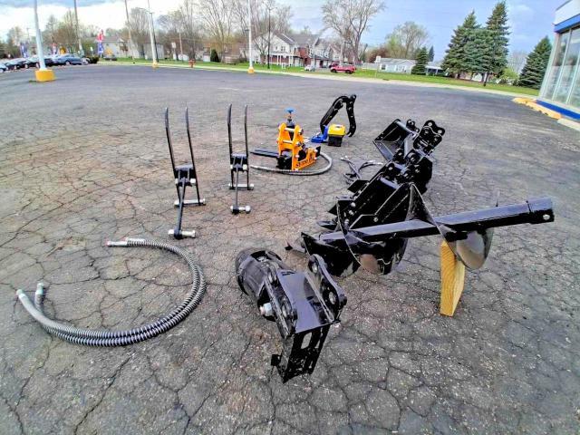 2027 OTHERS MINI EXCAVATOR ATTACHMENTS — Фото 6 из 10