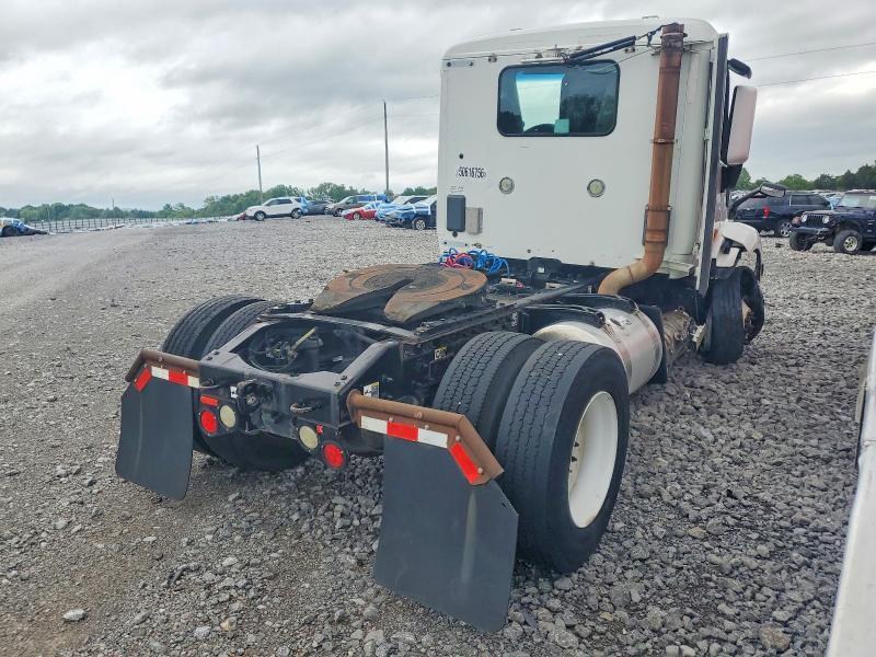 2015 PETERBILT 579 SEMI TRUCK — Фото 4 из 10