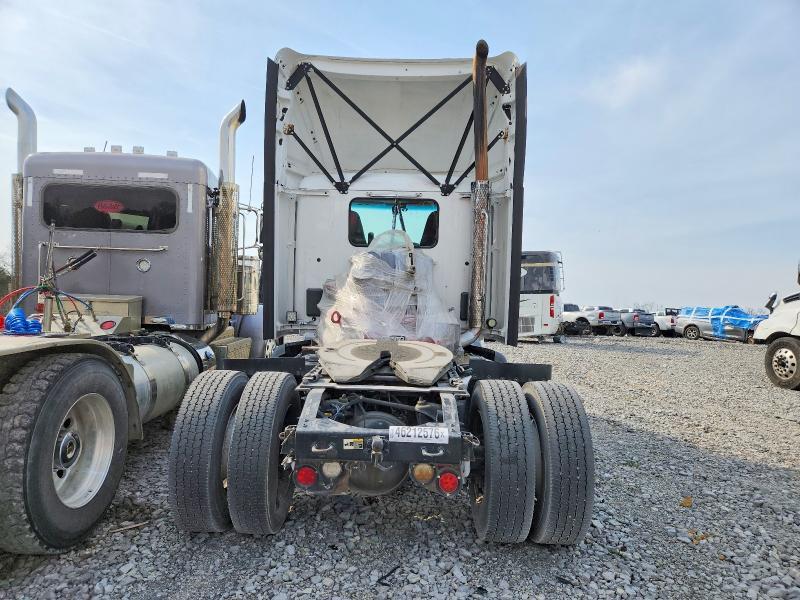 2019 PETERBILT 579 — Фото 9 из 10