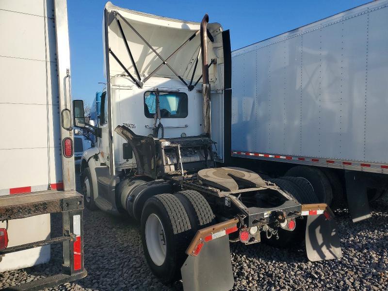 2017 PETERBILT 579 SEMI TRUCK — Фото 3 из 10