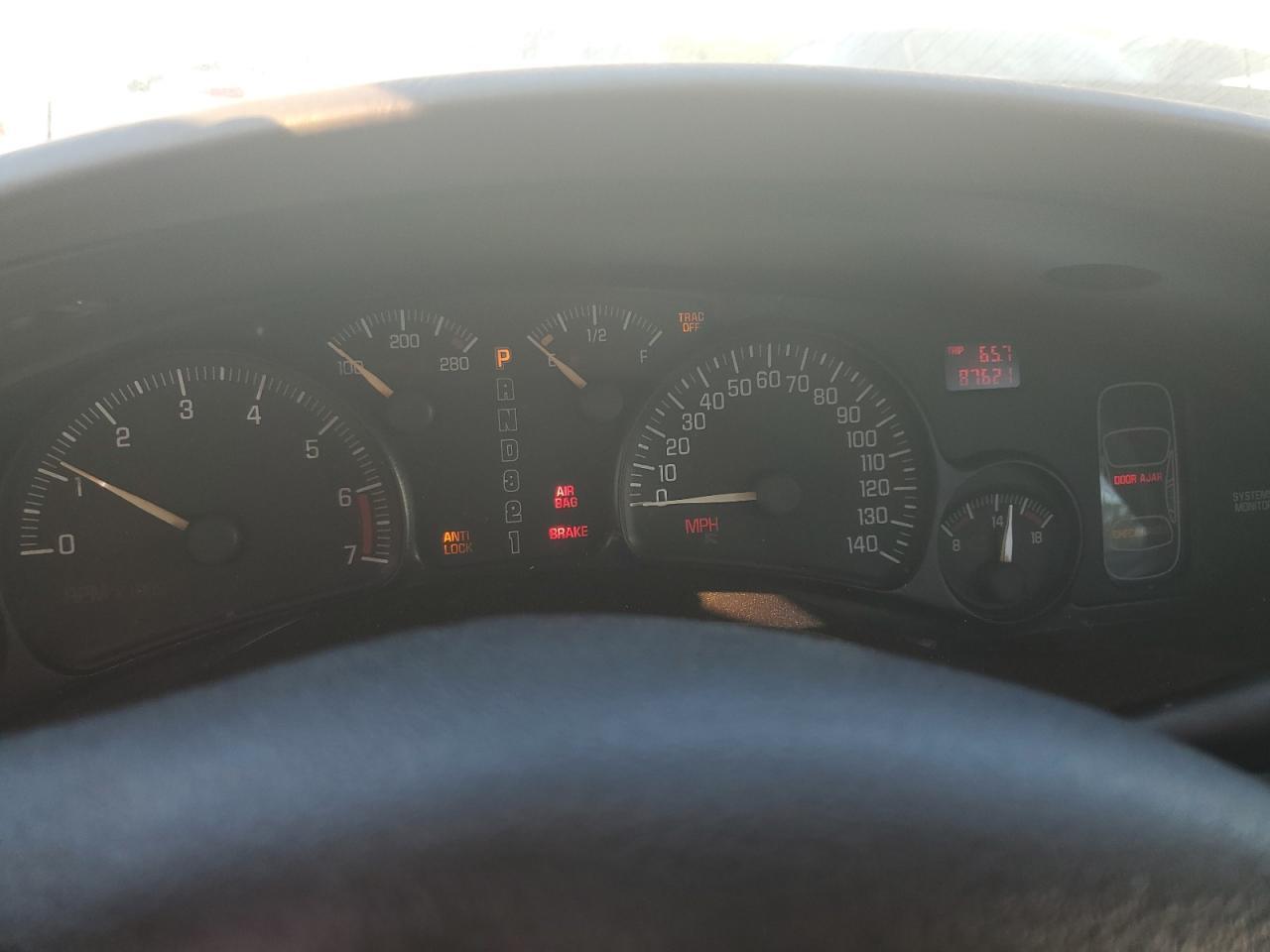 2003 PONTIAC BONNEVILLE SE — Фото 9 из 12