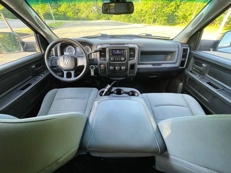 2013 RAM 1500 ST — Фото 9 из 14