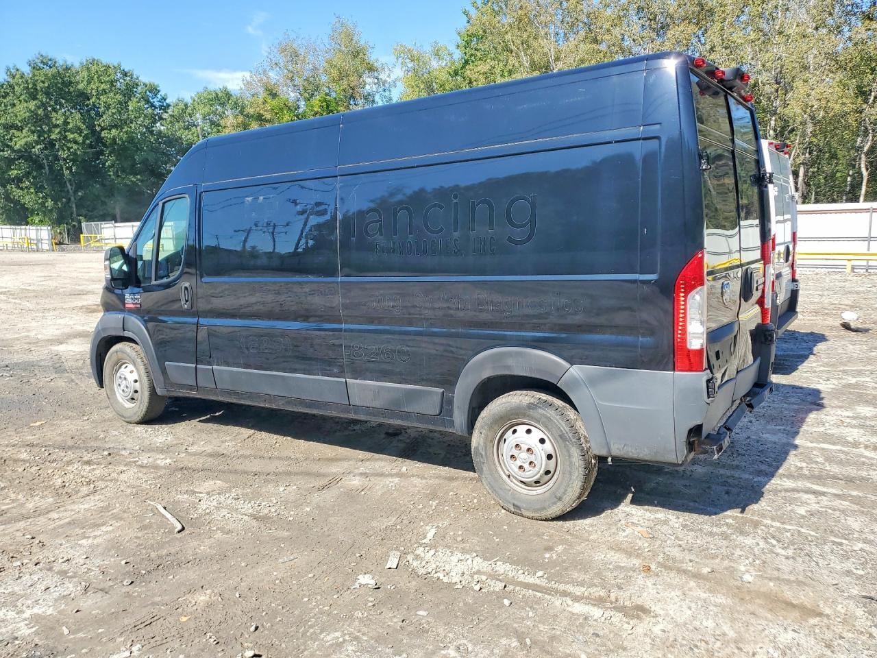 2021 RAM PROMASTER 2500 2500 HIGH — Фото 2 из 14