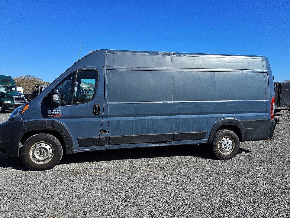 2020 RAM PROMASTER 3500 CARGO — Фото 2 из 12