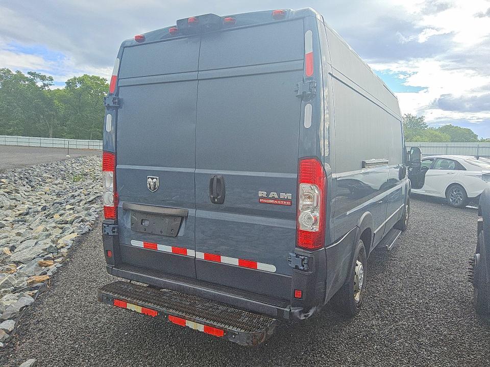 2020 RAM PROMASTER 3500 CARGO — Фото 3 из 12
