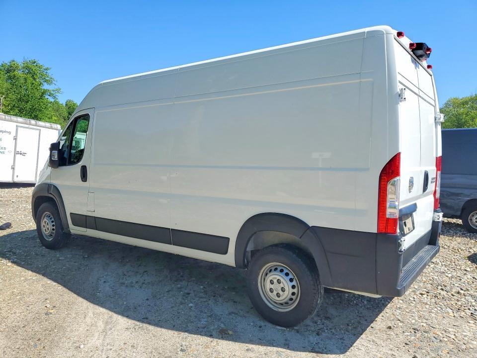 2025 RAM PROMASTER 3500 CARGO — Фото 2 из 13
