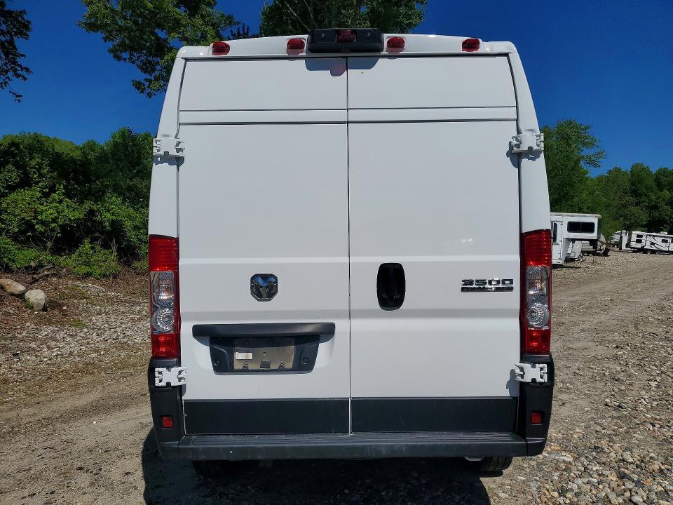 2025 RAM PROMASTER 3500 CARGO — Фото 6 из 13
