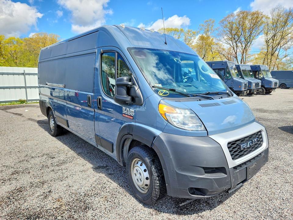 2020 RAM PROMASTER 3500 — Фото 4 из 13