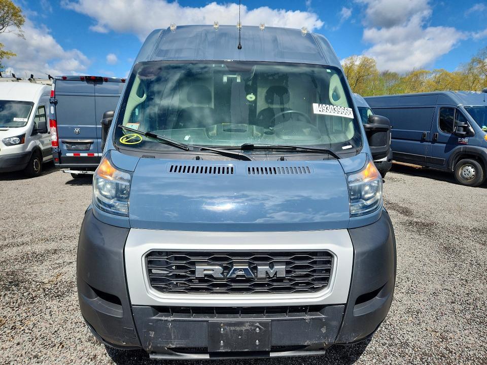 2020 RAM PROMASTER 3500 — Фото 5 из 13