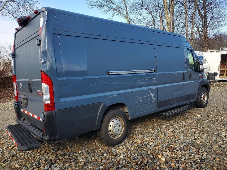 2020 RAM PROMASTER 3500 CARGO — Фото 3 из 13