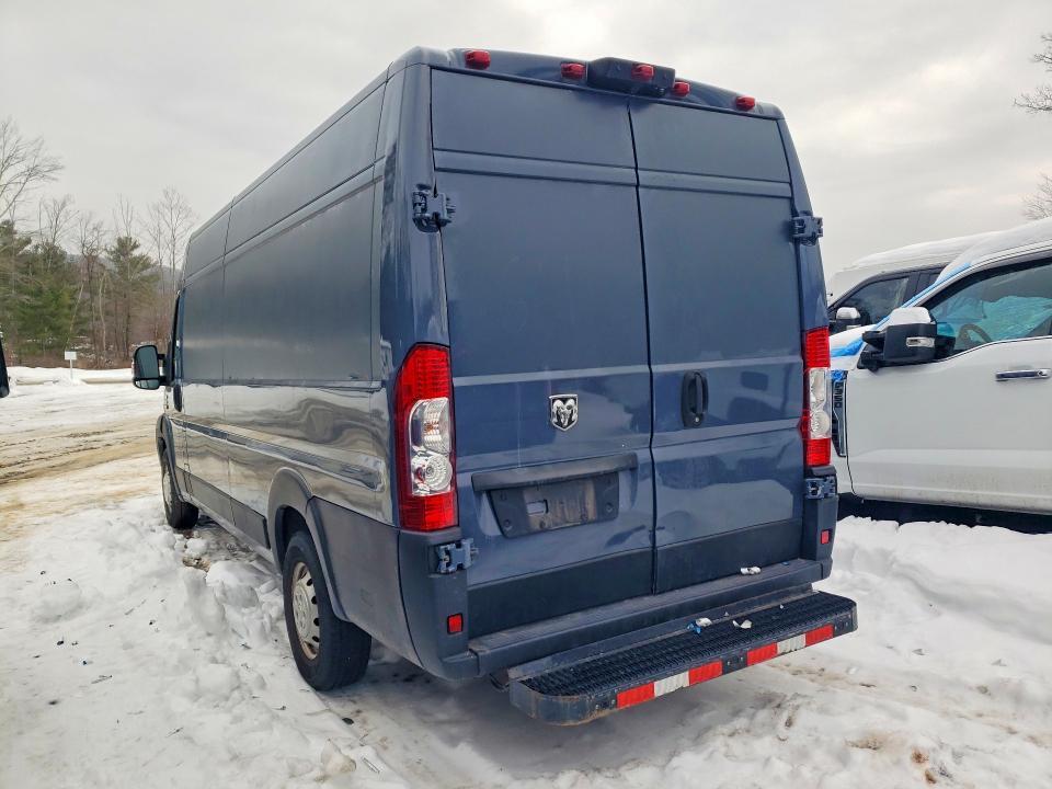 2020 RAM PROMASTER 3500 CARGO — Фото 2 из 13